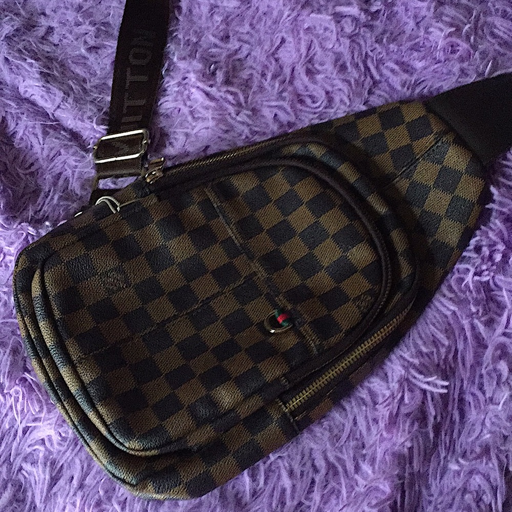 Brown checkered Crossbody super cute